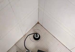 建湖卫生间漏水维修之 loft 夹层储藏室毗邻暗管渗水哪家好，推荐诚匠小爱修缮